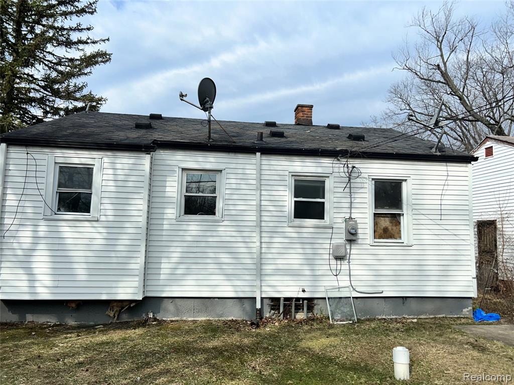main property photo 13