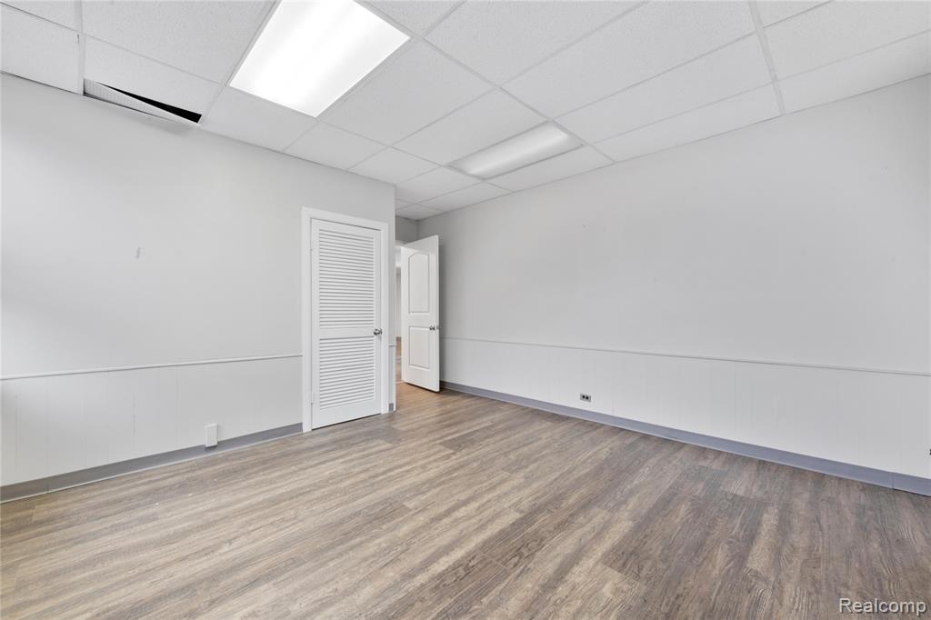 main property photo 38