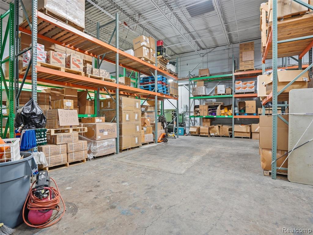main property photo 48