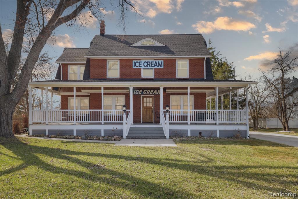 main property photo 2