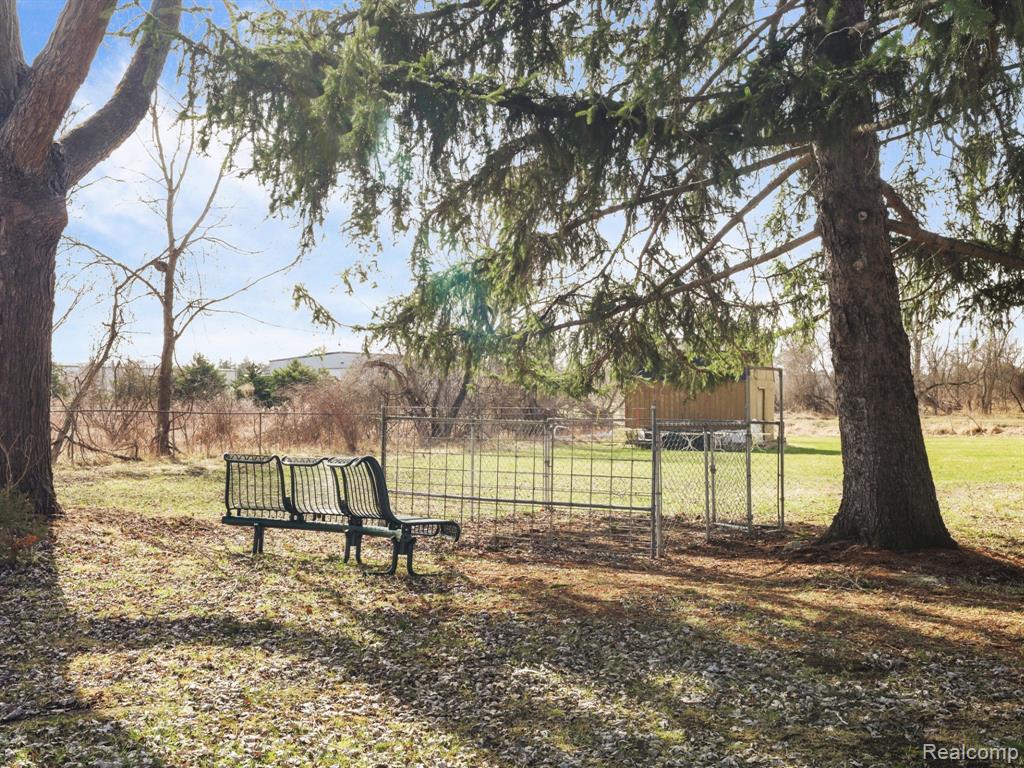 main property photo 65