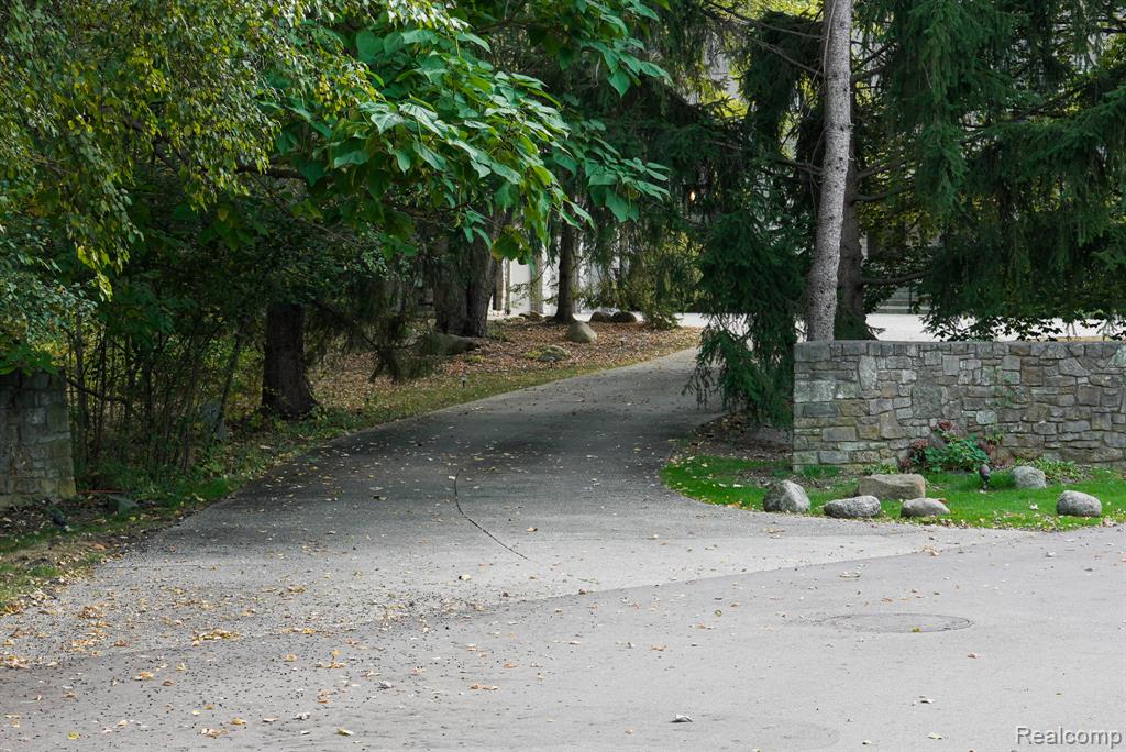 main property photo 66