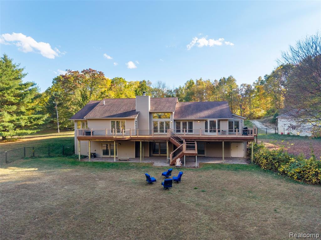 main property photo 39