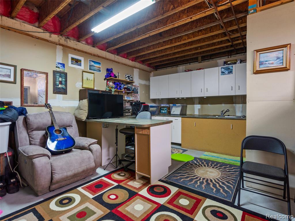 main property photo 61