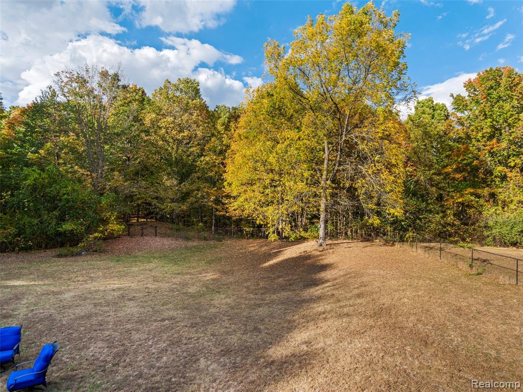 main property photo 74