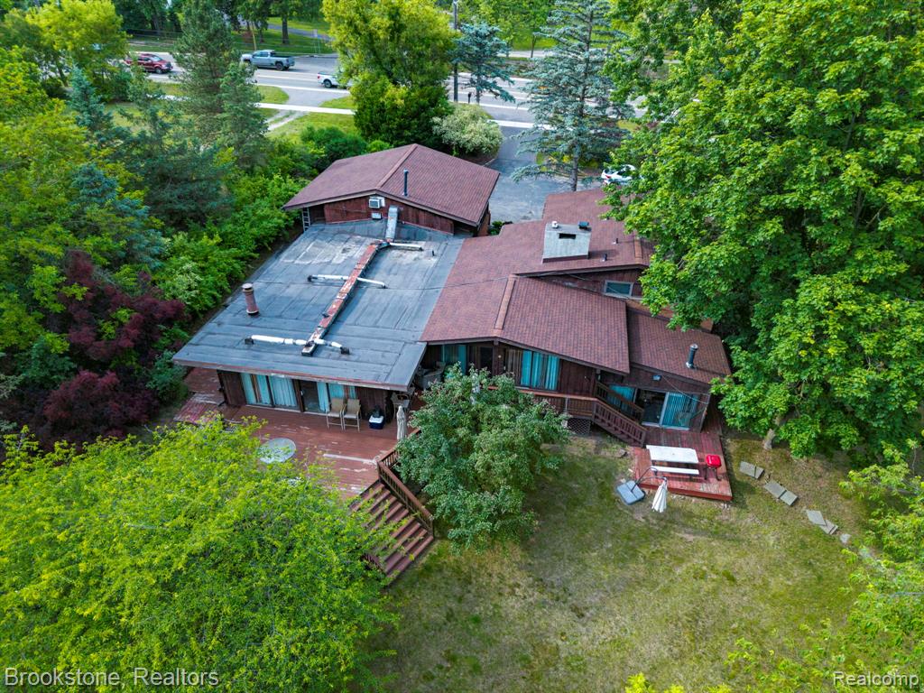 main property photo 48