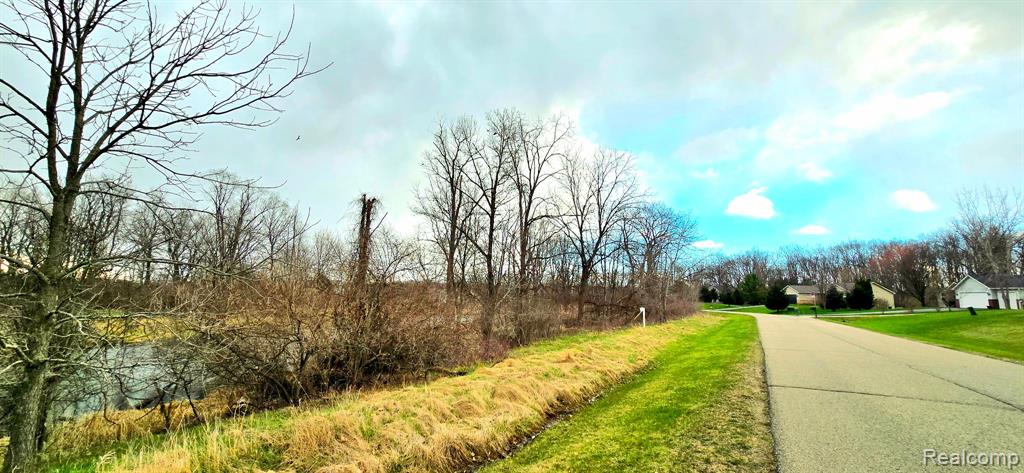 main property photo 7