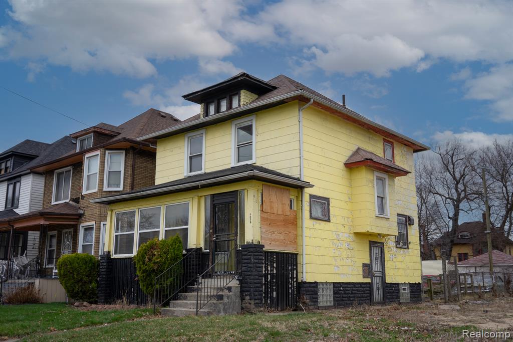 main property photo 2
