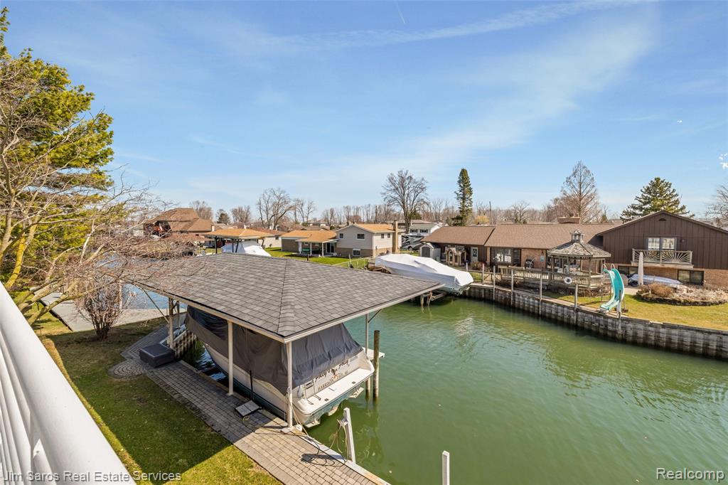 main property photo 22