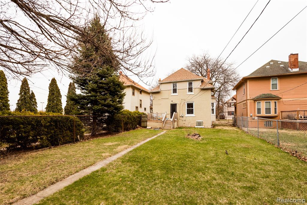 main property photo 29
