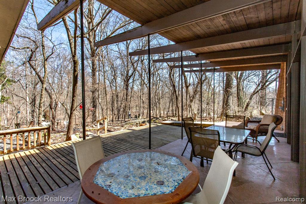 main property photo 66