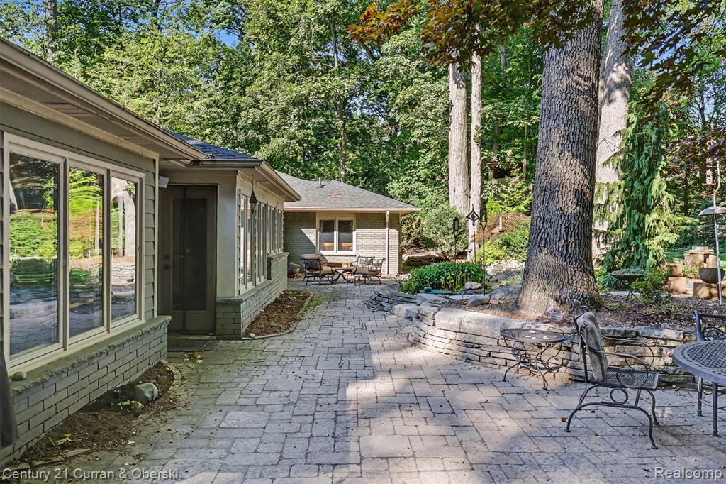 main property photo 62