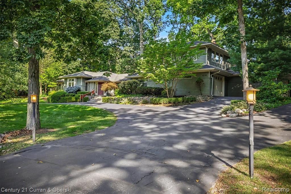 main property photo 75