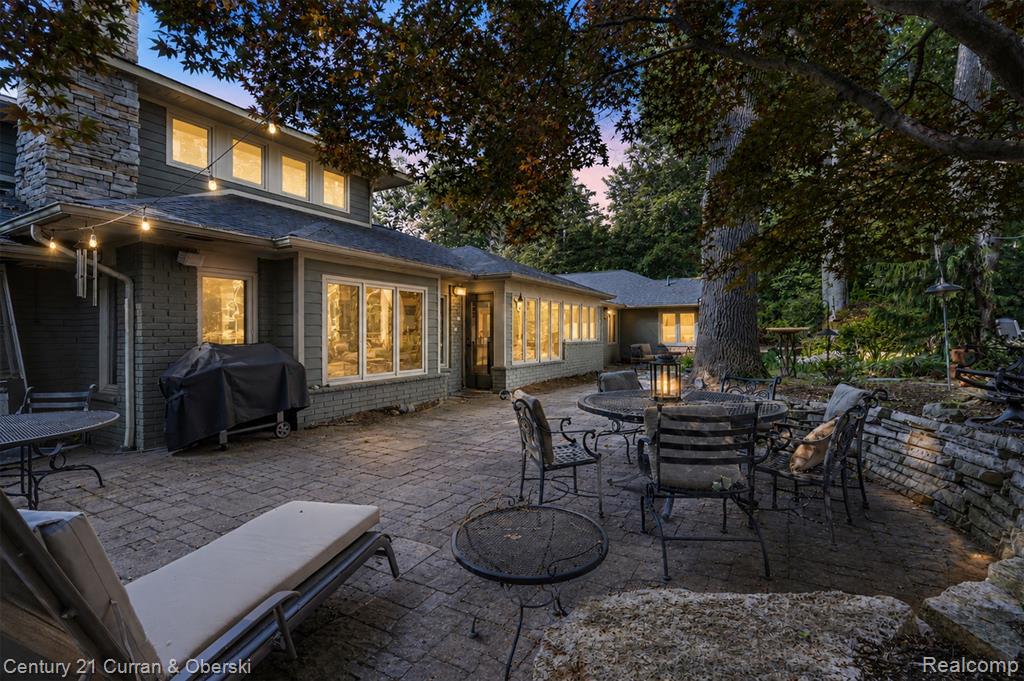 main property photo 78