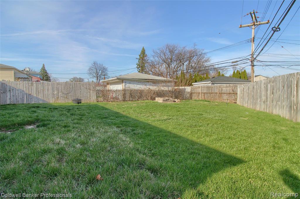 main property photo 7
