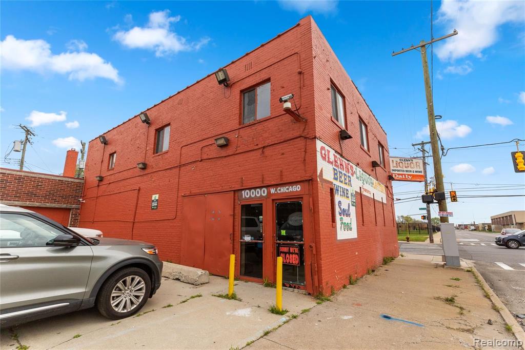 main property photo 3