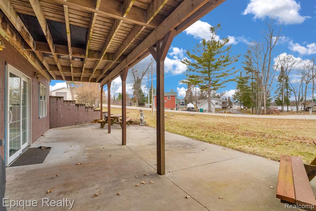 main property photo 57