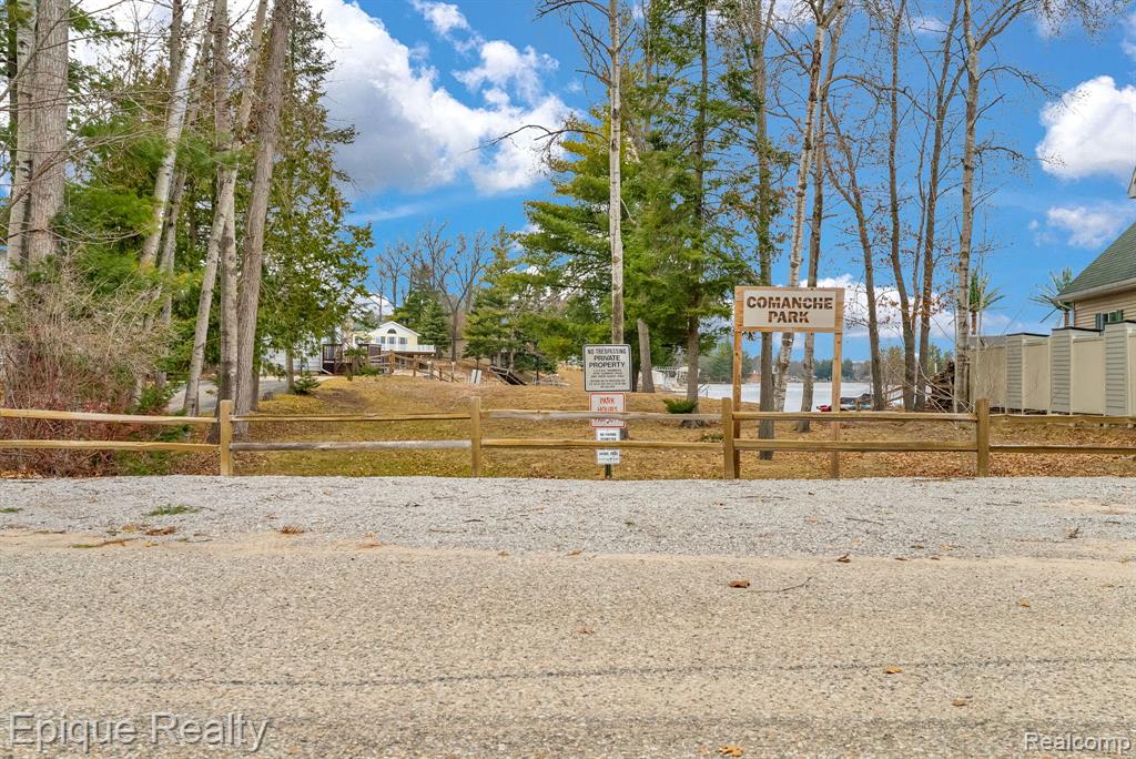 main property photo 68
