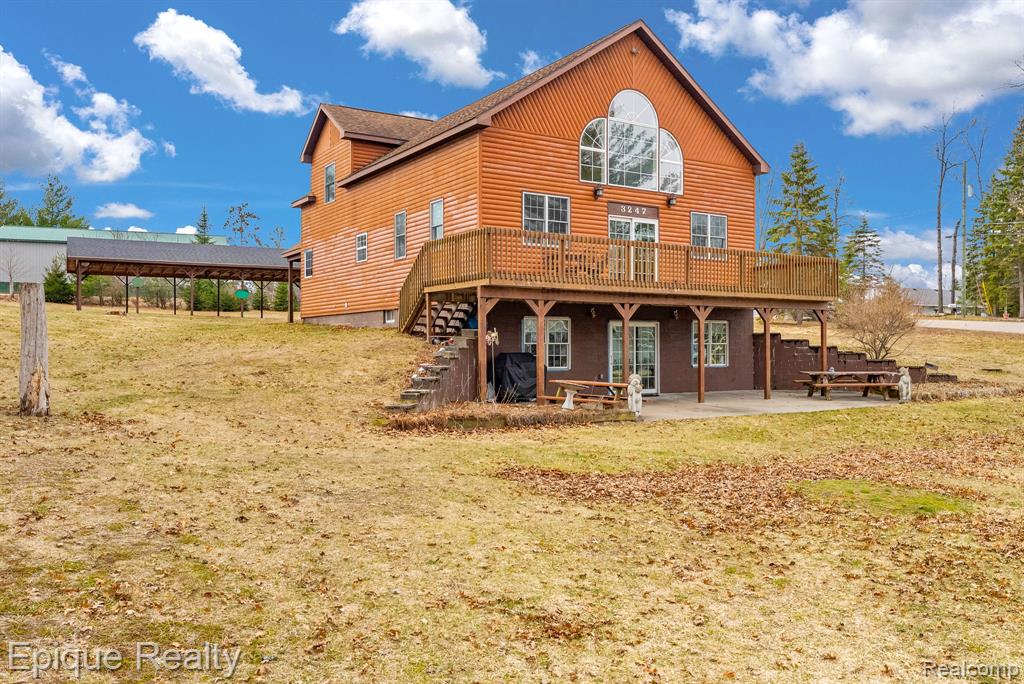 main property photo 8