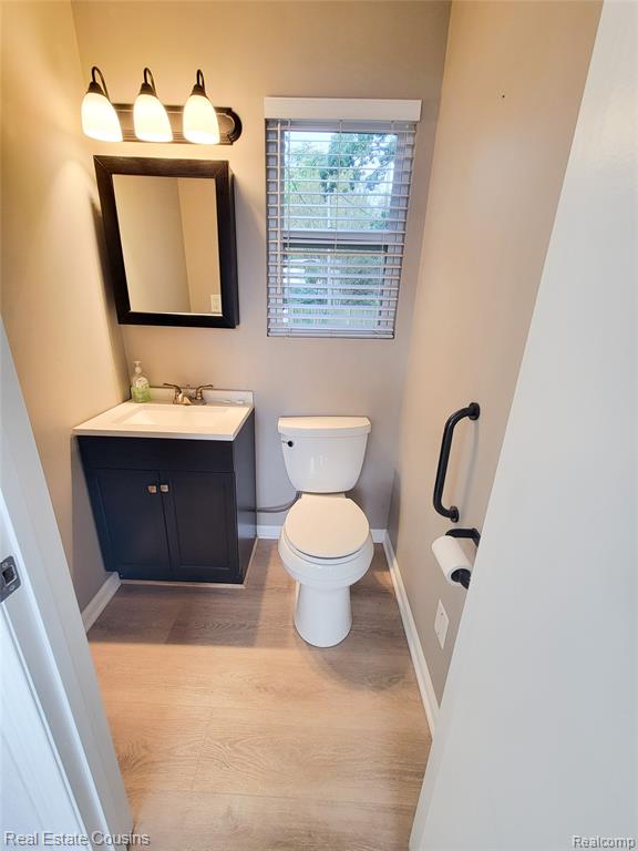 main property photo 6