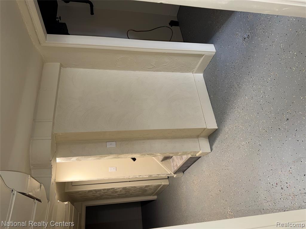 main property photo 67