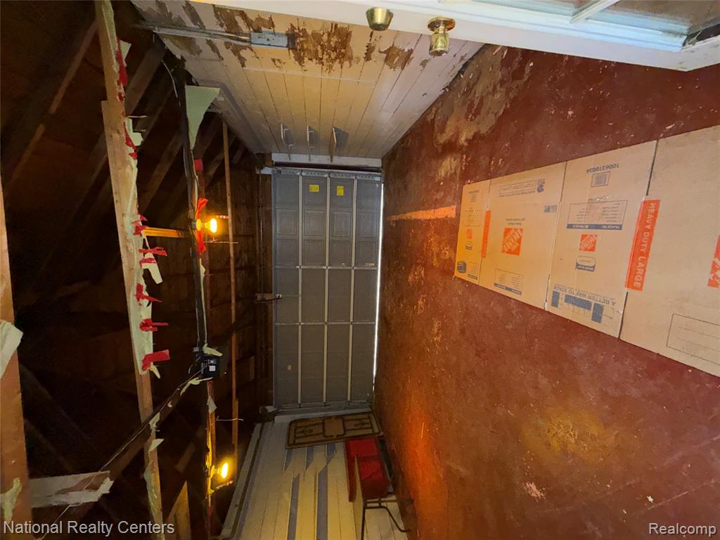 main property photo 77
