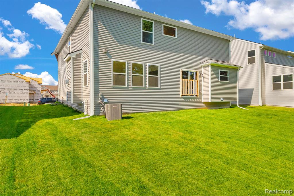 main property photo 59