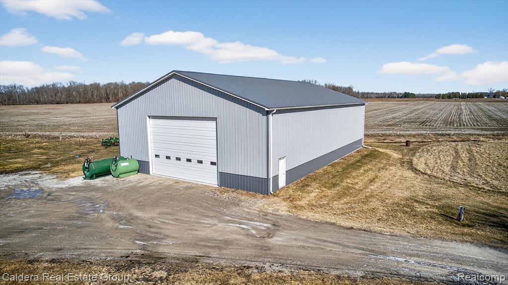 main property photo 46