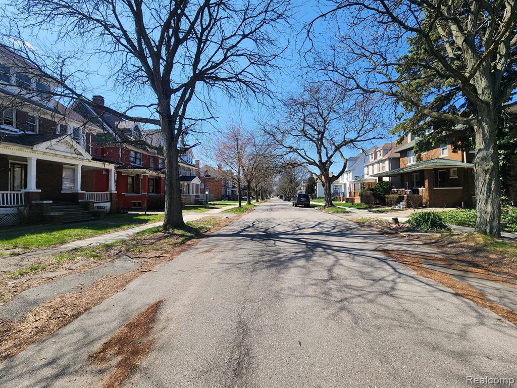 main property photo 6