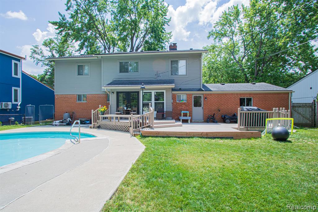 main property photo 52