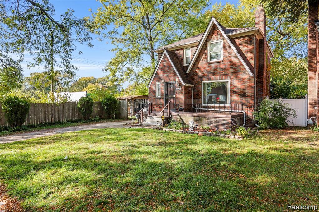 main property photo 1
