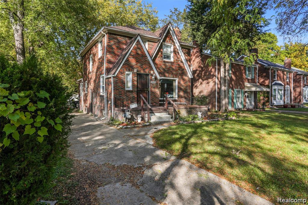 main property photo 2