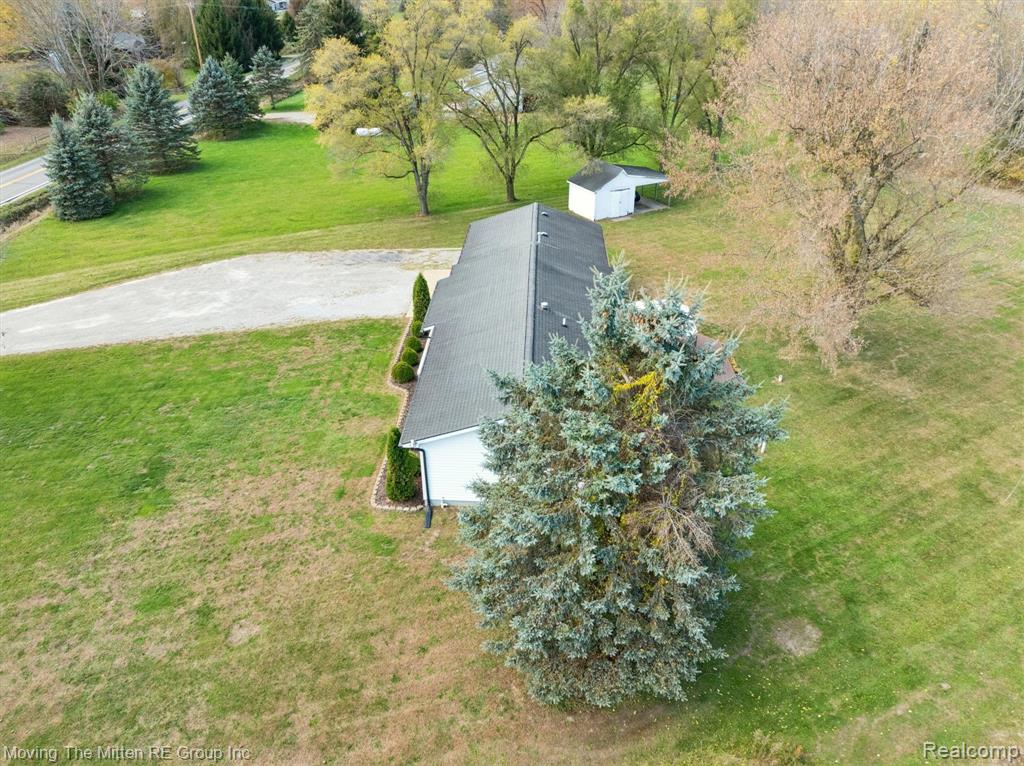 main property photo 39