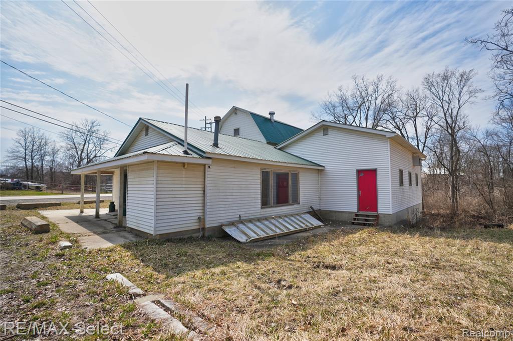 main property photo 7