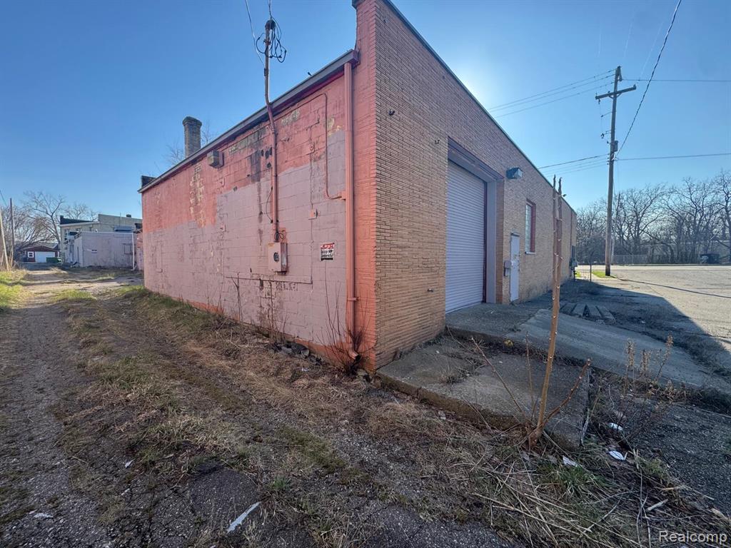 main property photo 21