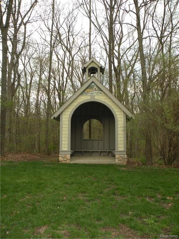 main property photo 49