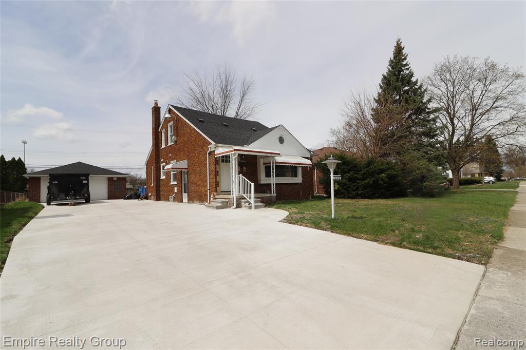 main property photo 2