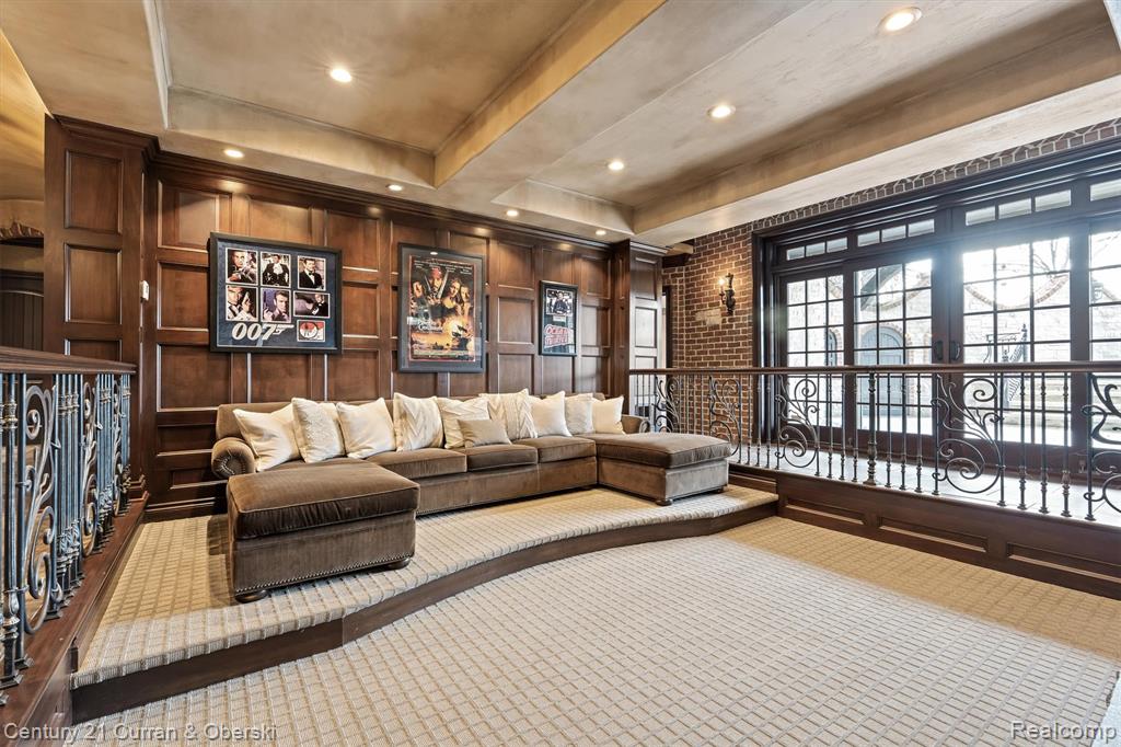 main property photo 55