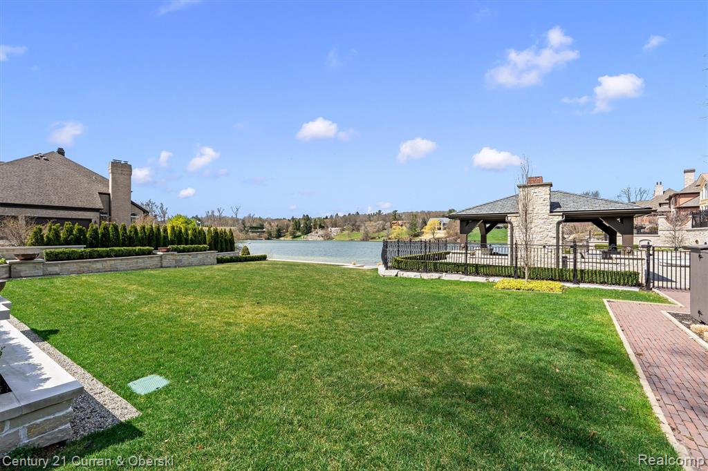 main property photo 72