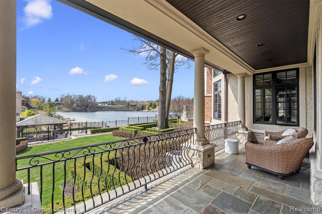 main property photo 79