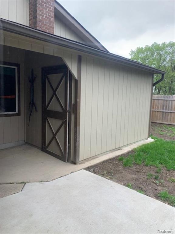 main property photo 46