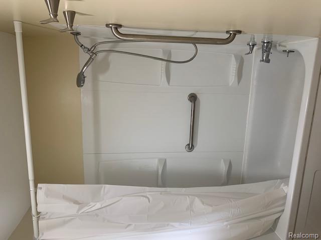 main property photo 68