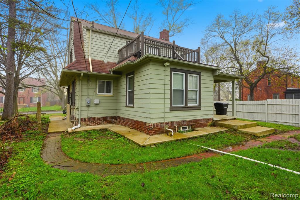 main property photo 3