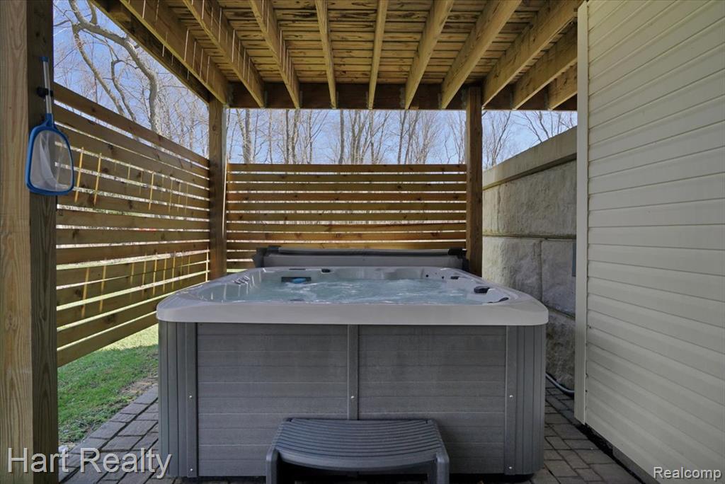 main property photo 61