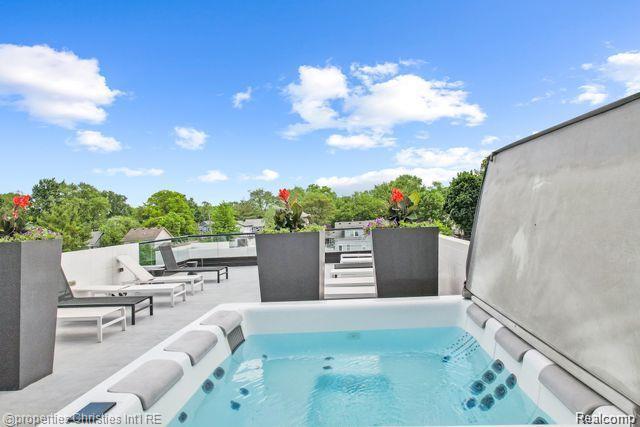 main property photo 49