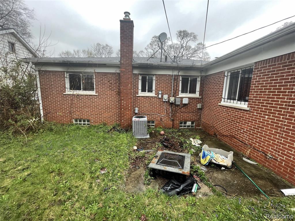 main property photo 5