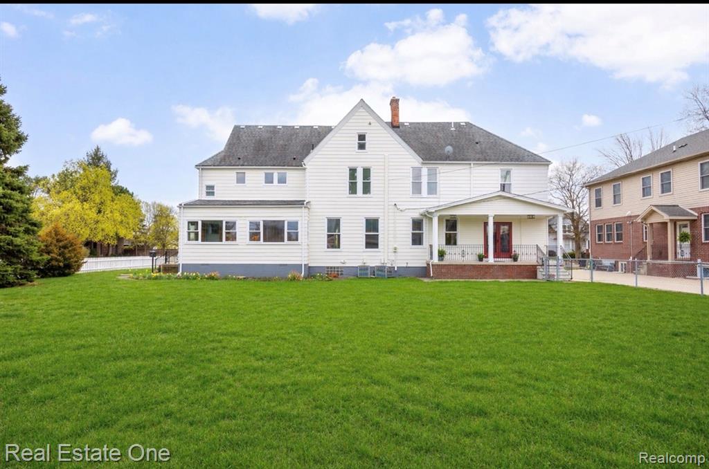 main property photo 4