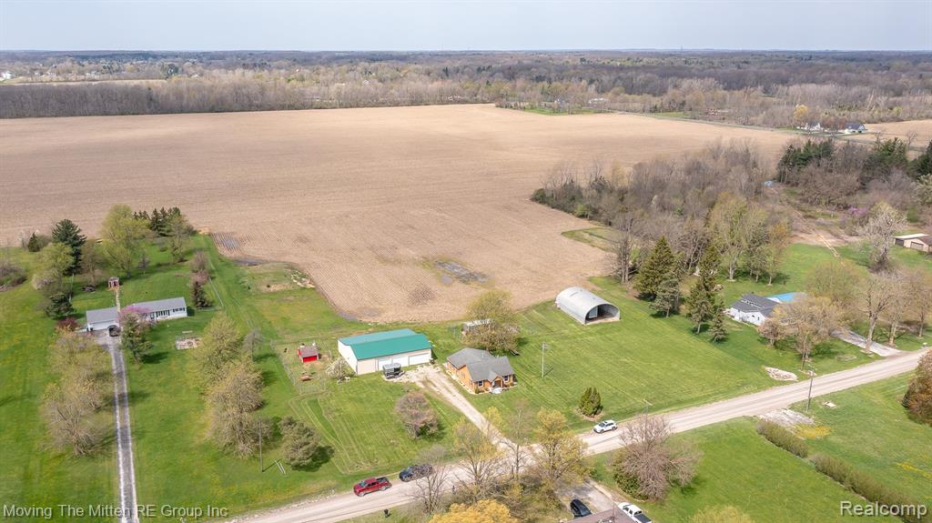 main property photo 43