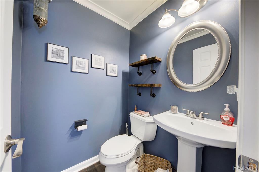 main property photo 15