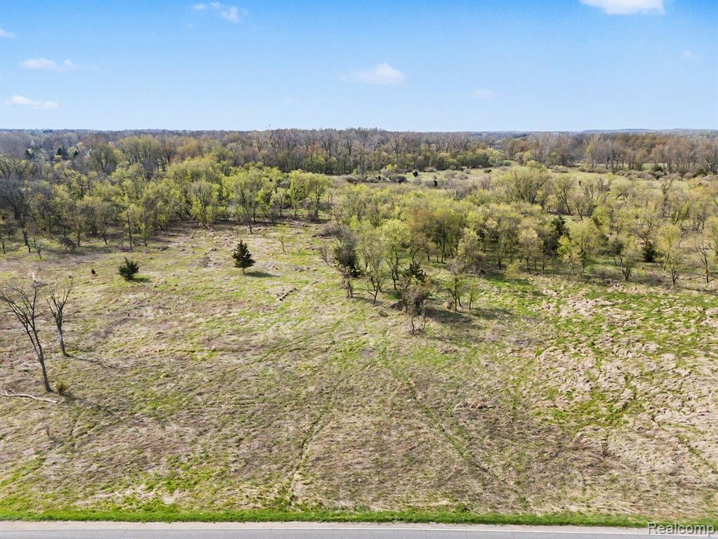 main property photo 12